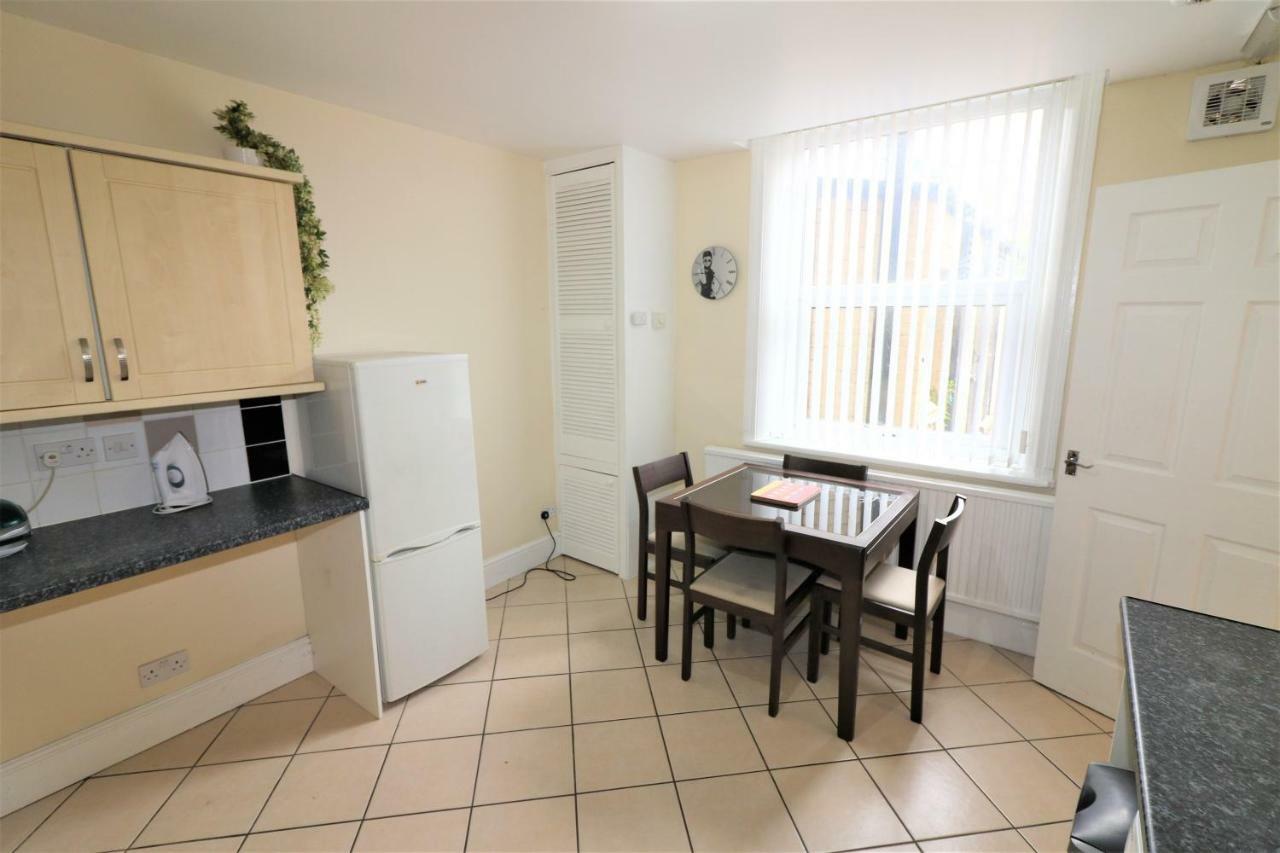 Marley Mansion Apartments - Borough Birkenhead Extérieur photo