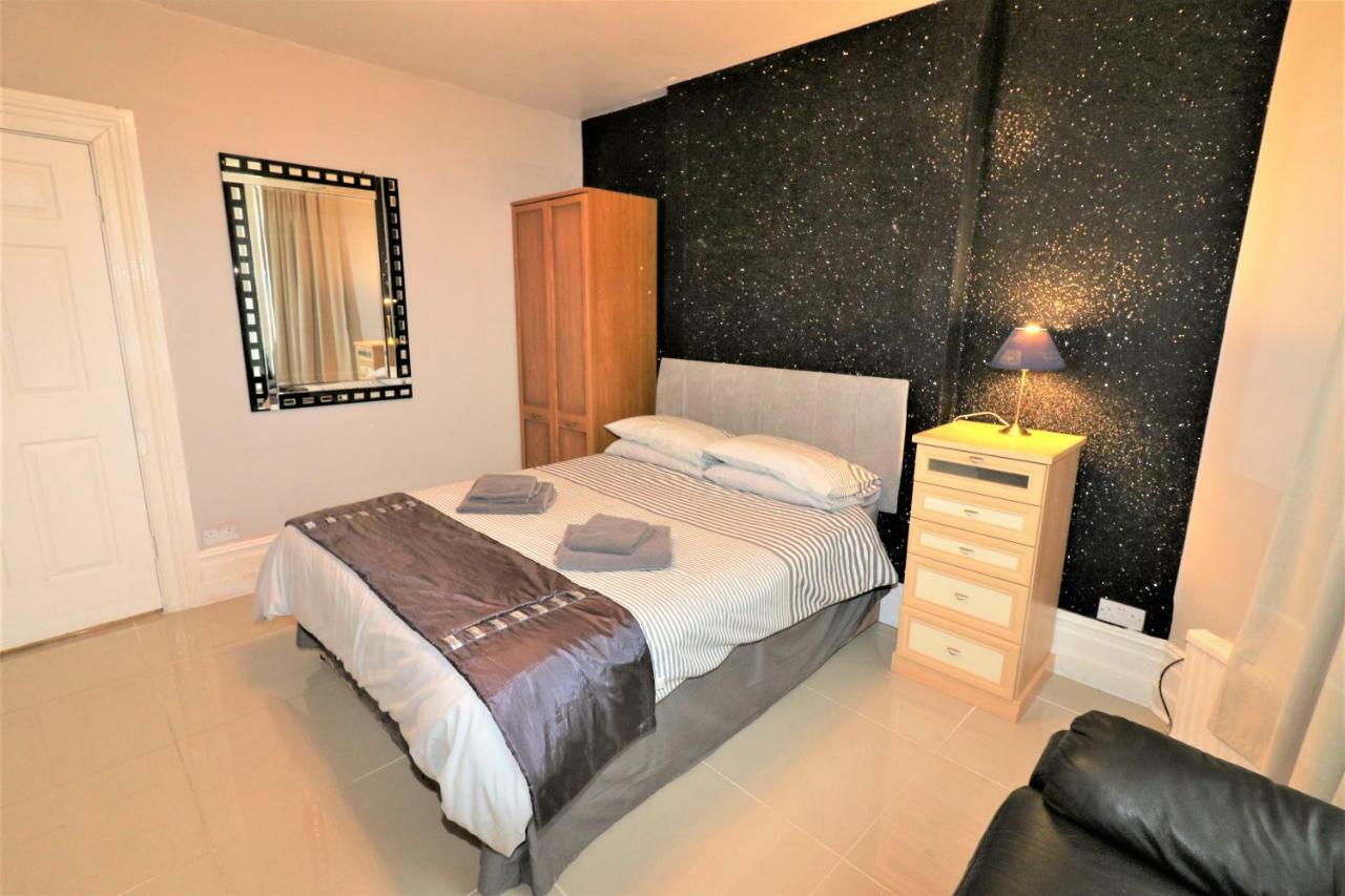 Marley Mansion Apartments - Borough Birkenhead Extérieur photo